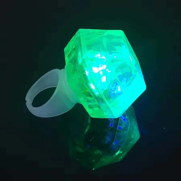 Kristal Tasarımlı Led Glow Işıklı 3 Modlu Yeşil Yüzük 3.5 X 5 Cm ürün görseli 1