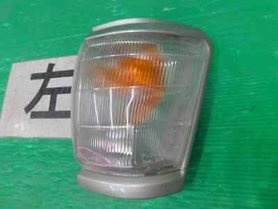 Toyota Hilux 1998-2001 Ln145 Sinyal Lambası Sol Gümüs Gri Boyalı (Mat) (Duy+Ampul) (Oem No:8152135060) ürün görseli 1