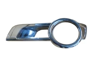 Toyota Hilux Vigo 2012-2015 D4D Sis Lamba Kapağı Delikli Sol (Nikelajlı) (Fpı) (Oem No: - ) ürün görseli 1