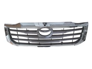 Toyota Hilux Vigo 2012-2015 D4D Ön Panjur Nikelajlı (İç Peteği Koyu Gri) (Fpı) (Oem No: 53111-0K670) ürün görseli 1