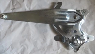 Toyota Rav4 2001-2004 Arka Cam Krikosu Sağ Elektrikli - Motorsuz (Hushan) (Adet) (Oem No:6980342020) ürün görseli 1