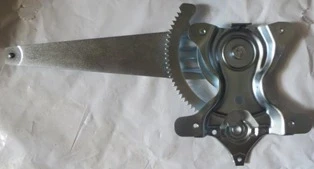 Toyota Rav4 2001-2004 Arka Cam Krikosu Sol Elektrikli - Motorsuz (Hushan) (Adet) (Oem No:6980442020) ürün görseli 1