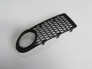 Volkswagen Beetle 1998-2006 Sis Lamba Kapağı Sağ Delikli (Tosbağa)(Bfn) (Adet) (Oem No:1C0807684J) ürün görseli 1