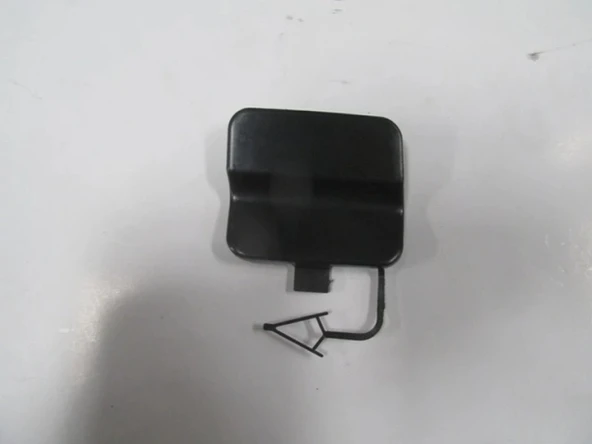Volkswagen Cc 2013-2017 Arka Tampon Çeki Demiri Kapağı (Oem No: 3C8807441A) ürün görseli 1