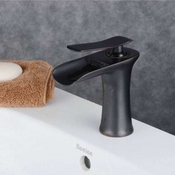 FKN Şelale Kısa Siyah Lavabo Bataryası ürün görseli 1