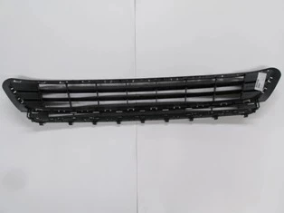 Volkswagen Golf 7 2013-2017 Ön Tampon Panjuru (Tw) (Oem No: 5G08536779B9) ürün görseli 1