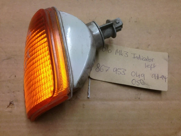 Sınyal Lambası Sol Sarı Vw Polo Bm 91-94 (Oem No: 867953049) ürün görseli 1