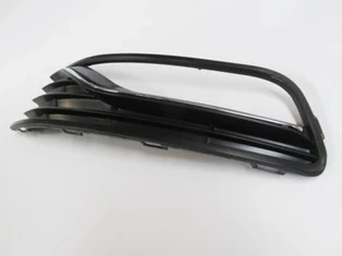 Volkswagen Polo 6 2014-2017 Sis Lamba Kapağı Sol Delikli - Nikelaj Çıtalı (Tw) (Oem No: 6C0854661C) ürün görseli 1
