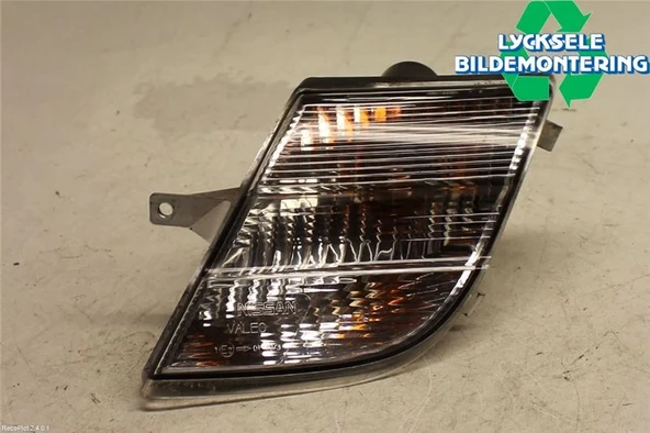 Nissan Micra (K12) 2003-2005 Tampon Sinyali Sol Beyaz (Oem No: 26135-Ax610) ürün görseli 1