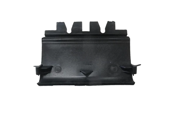 Volkswagen Passat 1997-2000 B5- Marşpiyel Plastiği Ön Kriko Kapağı Sol (Oem No: 3B0853917) ürün görseli 1