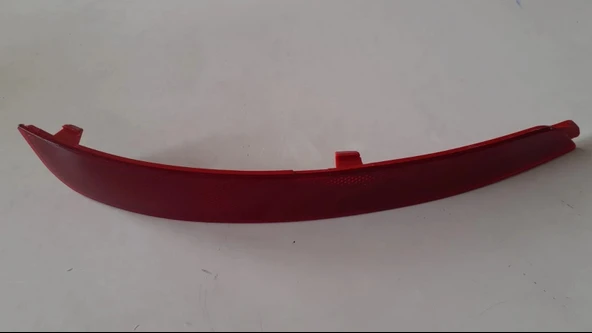 Skoda Octavia 2013-2017 Arka Tampon Reflektörü Sol (Tw - Y) (Oem No: 5E5945105) ürün görseli 1