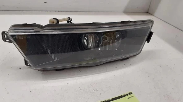 Sıs Farı Sol Vw Rapıd Bm 12- (Oem No: 5Ja941699A) ürün görseli 1