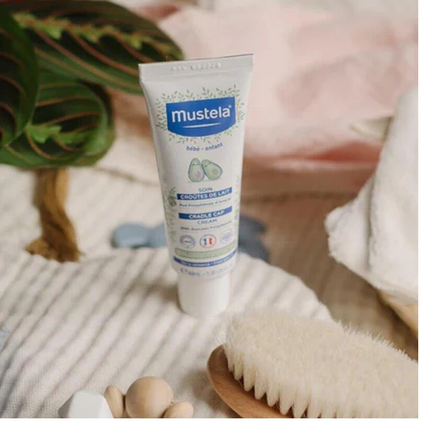 Mustela Cradle Cap Saç Pullanmalarına Karşı Bakım Kremi 40 ml ürün görseli 1