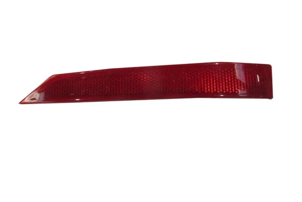 Bmw 3 Serisi 2019-2022 Arka Tampon Reflektörü Sol (Oem No: 63147420447) ürün görseli 1