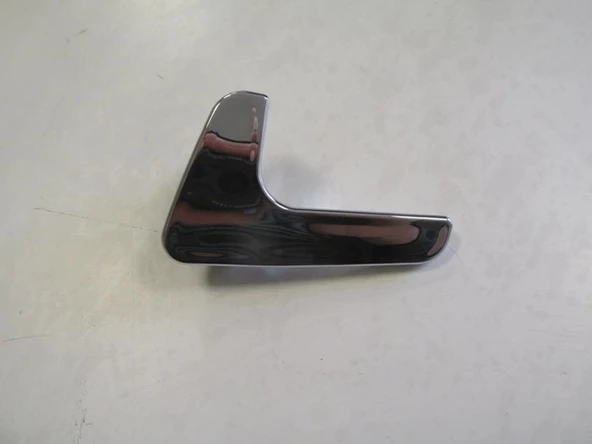 Seat İbiza 2000-2001 Ön Kapı İç Açma Kolu Elceği (Kulbu) Sol Nikelajlı (Oem No: 6K0837113) ürün görseli 1