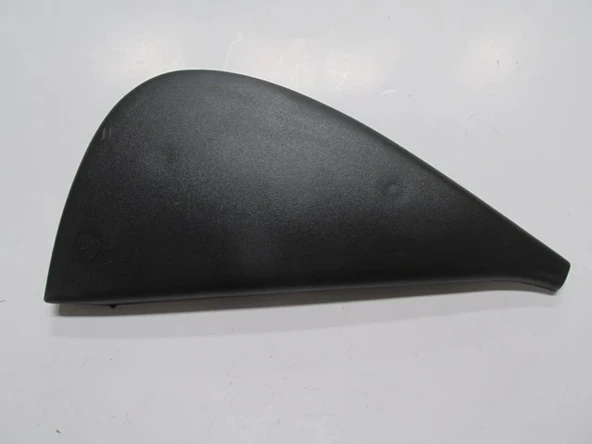 Fiat Albea 2002-2005 Arka Kapı Çıtası Sağ (Cam Kaplama Kelebeği) (Oem No: 713166808) ürün görseli 1