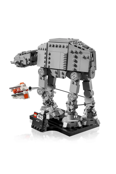 LEGO Star Wars İmparatorun Dönüşü AT-AT 75440 ürün görseli 1