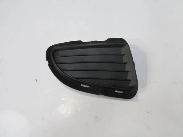 Fiat Punto 2006-2012 Grande Sis Lamba Kapağı Sağ Siyah Deliksiz) (Oem No: 735410805) ürün görseli 1
