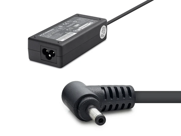 19V 3.42A 65W Laptop Adaptörü - 3.5X1.35Mm - Casper Uyumlu - Siyah HD8823 ürün görseli 1