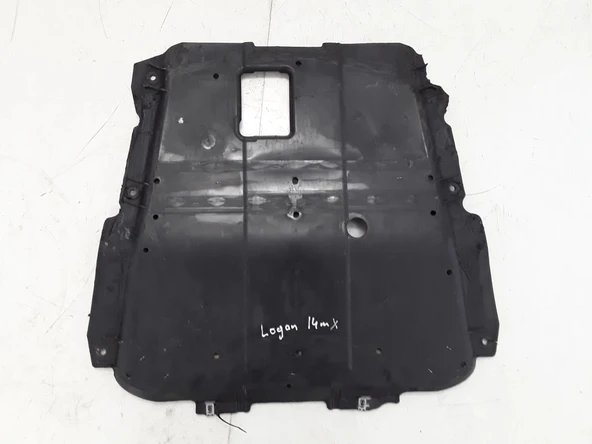Karter Muhafazası Plastık Renault Symbol / Sandero Bm 12- (Oem No: 758904911R) ürün görseli 1