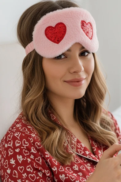 Caş Dekorasyon Pembe Ve Kırmızı Renk Kalpli Peluş Uyku Bandı ürün görseli 1