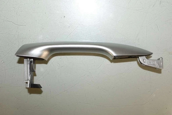 Hyundai İ30 2012-2016 Ön Kapı Kolu Dış Siyah Sol (Anahtar Kapağı Dahil) (Oem No: 82651-A6050) ürün görseli 1