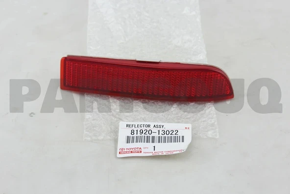 Toyota Avensis 2010-2012 Arka Tampon Reflektörü Sol (Oem No: 81920-13022) ürün görseli 1