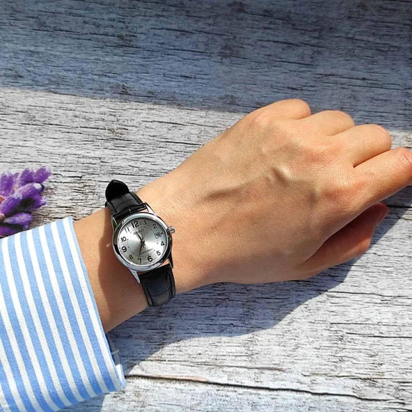 CASIO LTP-V002L-7BUDF KADIN KOL SAATİ - Resim 4