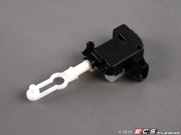 Audi A4 2001-2005 Merkezi Kilit Motoru Bagaj (Oem No: 8E5962115B) ürün görseli 1