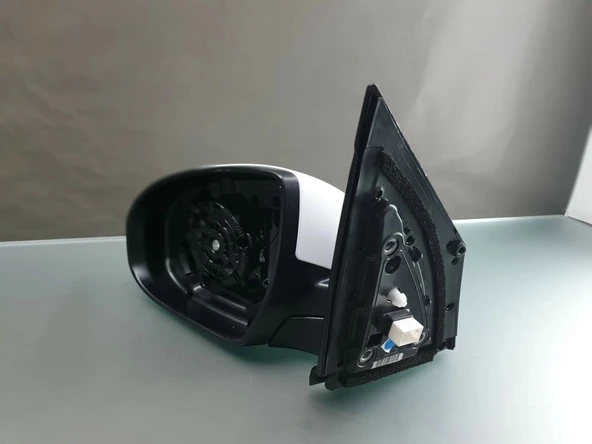 Hyundai Tucson 2015-2018 Dış Dikiz Aynası Elektrikli Isıtmalı Sinyalli Sol (Oem No: 87610-D7040) ürün görseli 1