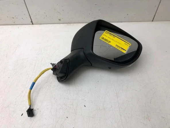Renault Captur 2013-2016 Dış Dikiz Aynası Sağ 9 Pin Elektrikli Isıtmalı Astarlı Sinyalli Sensörlü (Oem No: 963019859R) ürün görseli 1
