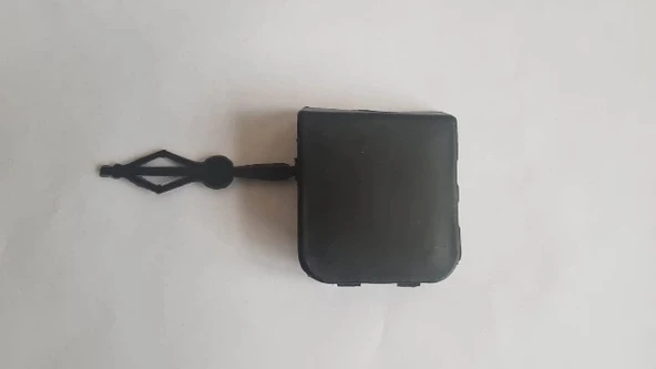 Citroen Berlingo 2015-18 Ön Tampon Çeki Demiri Kapağı (Oem No: 9810964180) ürün görseli 1