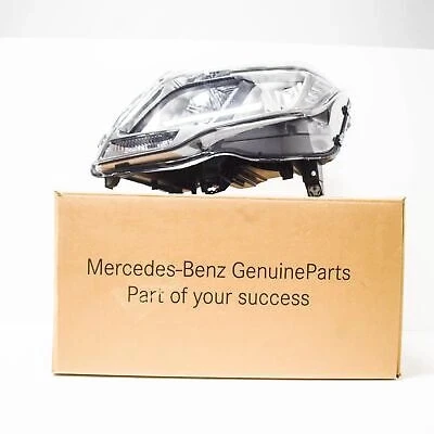 Mercedes Glk (2013 Yılında Çıkan Kasa) Far Sol 204 (Oem No: A2048200939) ürün görseli 1