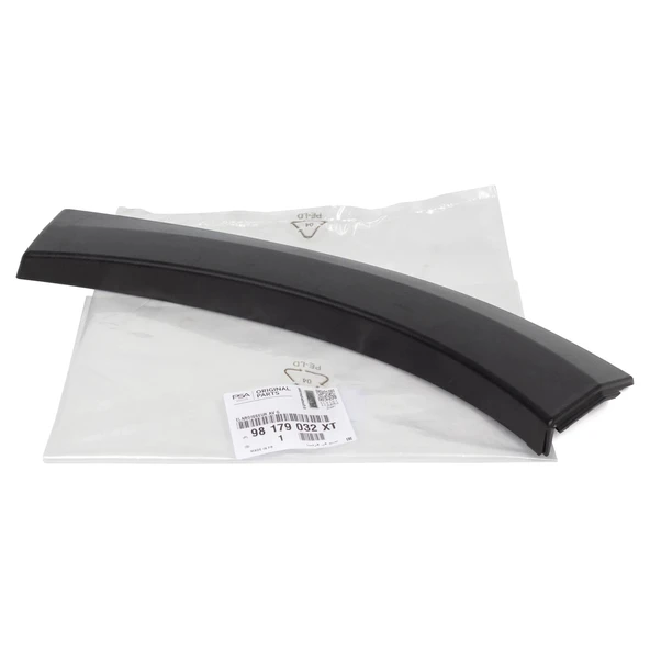 Peugeot 2008, 2016-2019 Ön Tampon Dodik Plastiği Sol (Oem No: 98179032Xt) ürün görseli 1