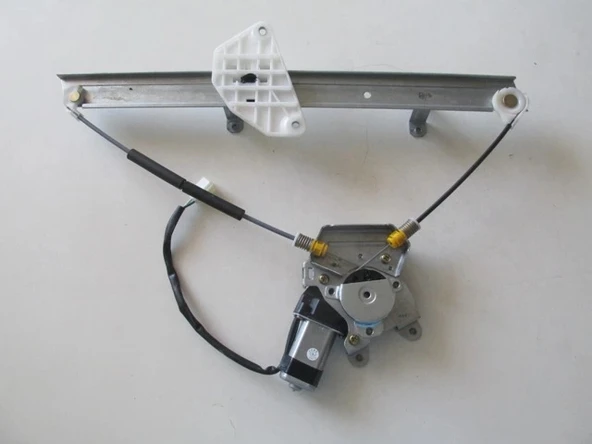 Mitsubishi Canter Fe515 1998-2006 Ön Cam Krikosu Sol Elektrikli-Motorlu 2 Fiş (2012 Yılında Çıkan Kasa) Volt (Fe511) (Oe ürün görseli 1