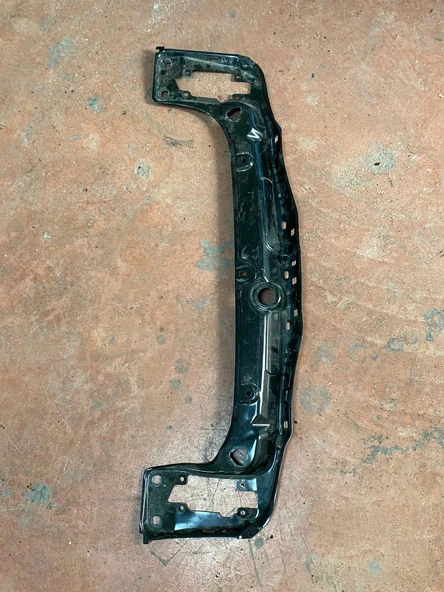 Bmw 1 Serisi 2012-2015 Ön Panel Üst Parça (Oem No: (51647245786)) ürün görseli 1