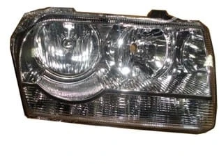 Chrysler 300C - 2005-2007 Far Lambası Sağ Manuel (Altı Düz Tip) (Eagle Eyes) Oem No: (4805862Ad) ürün görseli 1