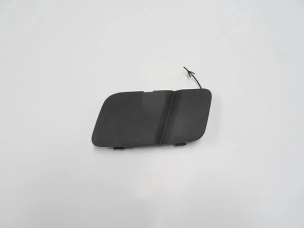 İveco Daily 2012-2014 Ön Tampon Çeki Demiri Kapağı Alt Sol (Tw) Oem No: (5801350681) ürün görseli 1