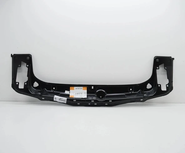 Bmw 4 Serisi 2013-2018 F36- Ön Panel Üst Parça (Oem No: (51647245786)) ürün görseli 1