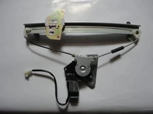 Mitsubishi Galant 1988-1991 Arka Cam Krikosu Sağ Elektrikli - Motorlu 2 Fiş Li Oem No: (Mb517480) ürün görseli 1