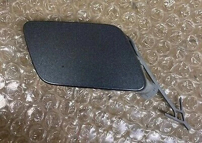 Audi A3 2013-2017 Çeki Demir Kapağı Ön Hatcback (Oem No:8V3807241B) ürün görseli 1