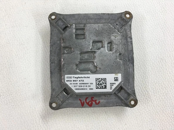 Audi A4 - A5 - A6 - Q5 (2008 Yılında Çıkan Kasa) Xenon Far Beynı (Oem No:8K0907472) ürün görseli 1