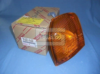 Starlet 1996-1999 Sinyal Lambası Sol (Oem No:8152010260) ürün görseli 1