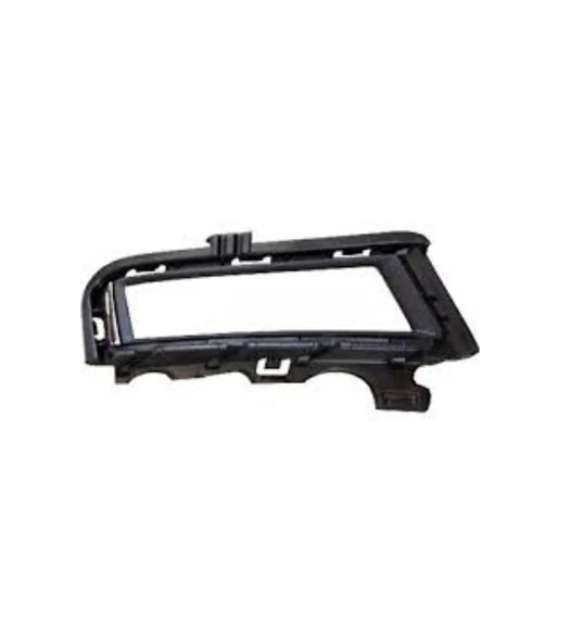 Sis Lamba Kapağı Golf7 2013 Sonrası (Sis Delikli-Nikelajlı) Üst Sağ (Oem No:5G0853212E9B9) ürün görseli 1