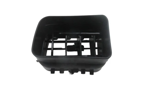Renault Symbol 2013-2016 Ön Göğüs Orta Üfleme Peteği Sol Siyah (Nikelaj Çerçeveli) (Difizör) (Oem No:687512103R) ürün görseli 1