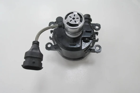 Peugeot 301 2013-2016 Sis Lambası Sağ - Sol Aynı (Adet) Led Ampüllü (Oem No:8200074008) ürün görseli 1