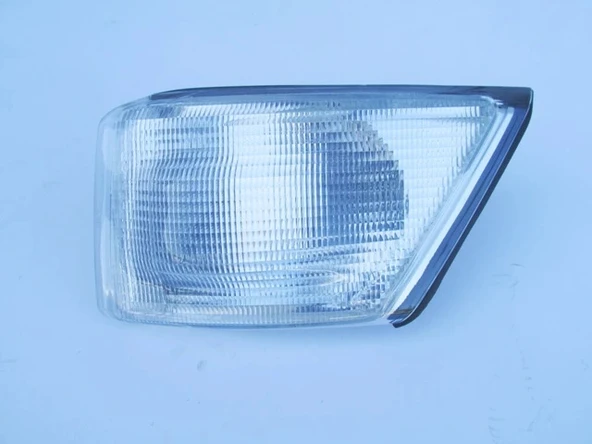 İveco Daily 1999-2007 Ön Sinyal Sol Beyaz Duylu (Mars) (Oem No:504104468) ürün görseli 1