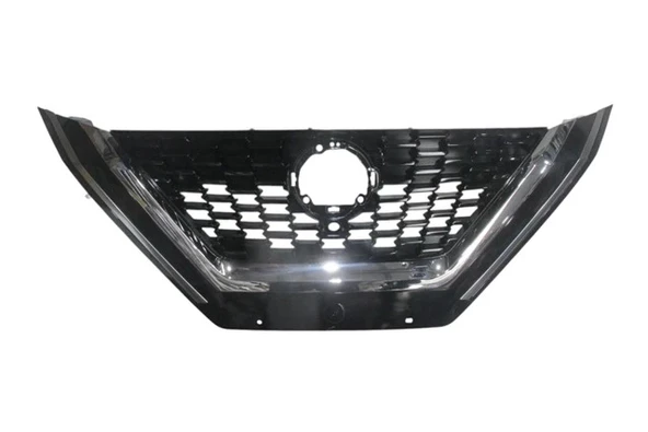Nissan Qashqai 2022-2024 J12 Ön Panjur Siyah Nikelaj Çıtalı Kamera Delikli (Tyg) (Oem No:623106Ua2A) ürün görseli 1