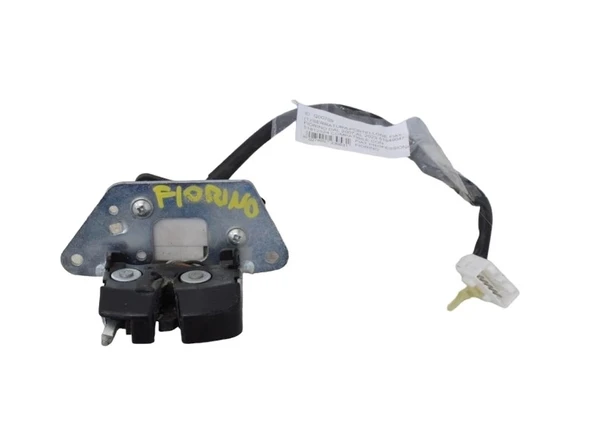 Fiat Pratico 2012-2014 Kaput Kilidi (Oem No (51810895)) ürün görseli 1