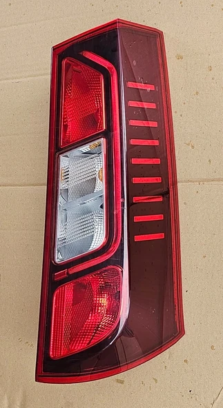 Nissan Micra (K12) 2003-2005 Tampon Sinyali Sağ Beyaz (Oem No (26130Ax610 ) ürün görseli 1